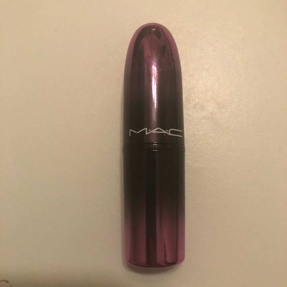 MAC Lipstick